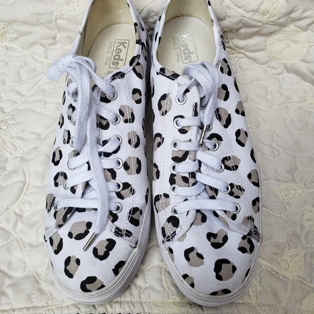 EUC KEDS Triple Decker Platform Pure White Cheetah WF63042 sneaker (9) KICKS